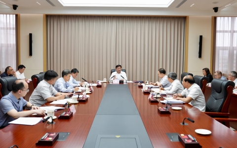 農(nóng)業(yè)農(nóng)村部黨組召開鞏固拓展脫貧攻堅成果工作蹲點調(diào)研交流會